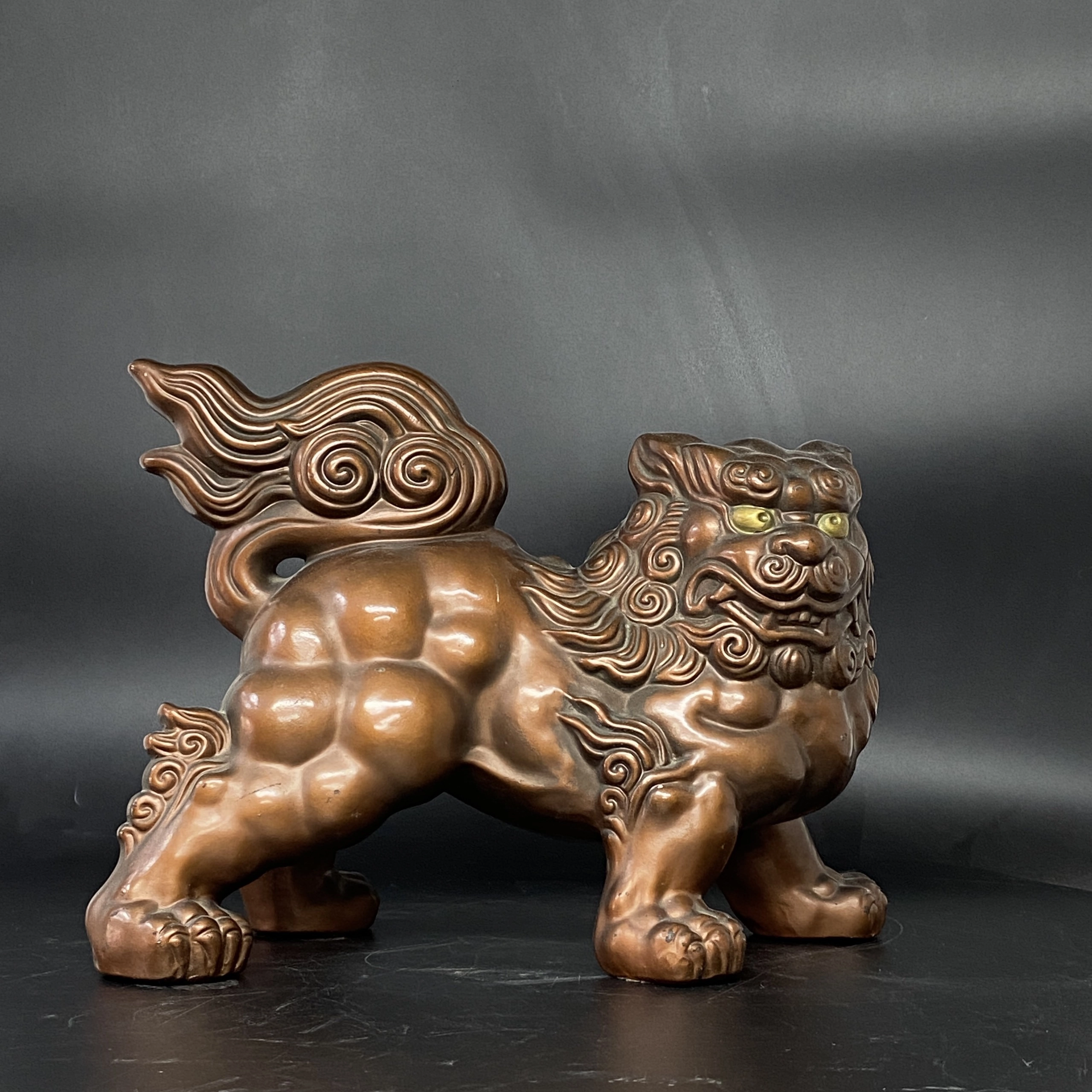 Tượng gốm kỳ lân phong thuỷ