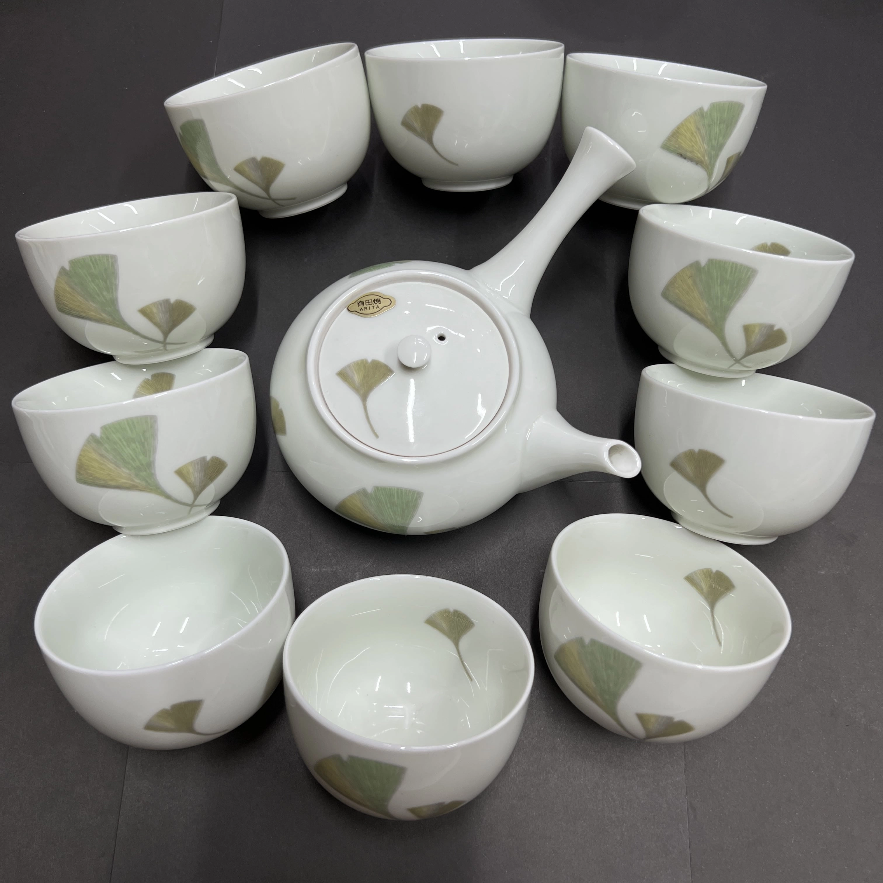 Bộ ấm trà họa tiết hoa sen xanh