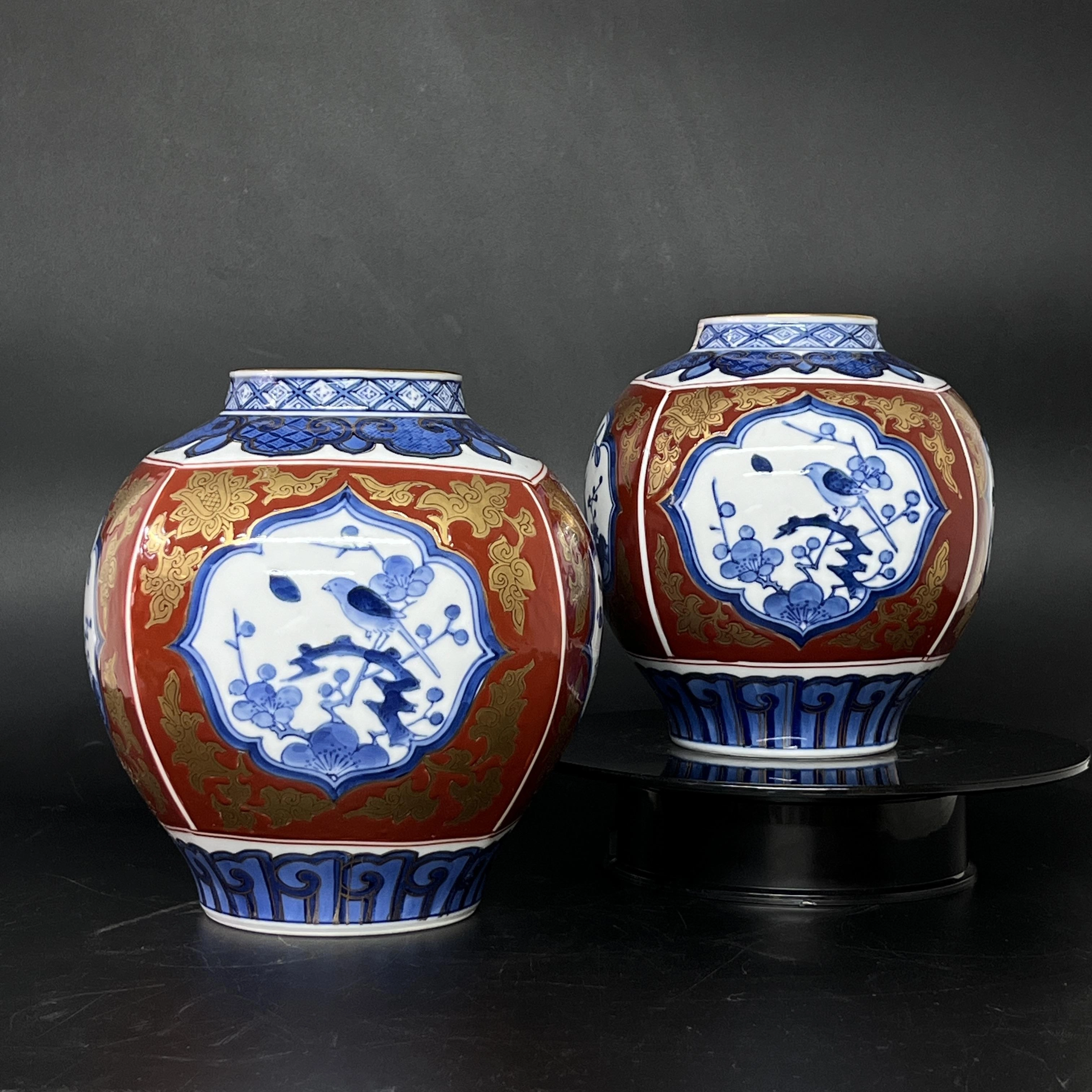 Bình hoa Arita Nhật bản hình trụ kiểu cổ điển sang trọng