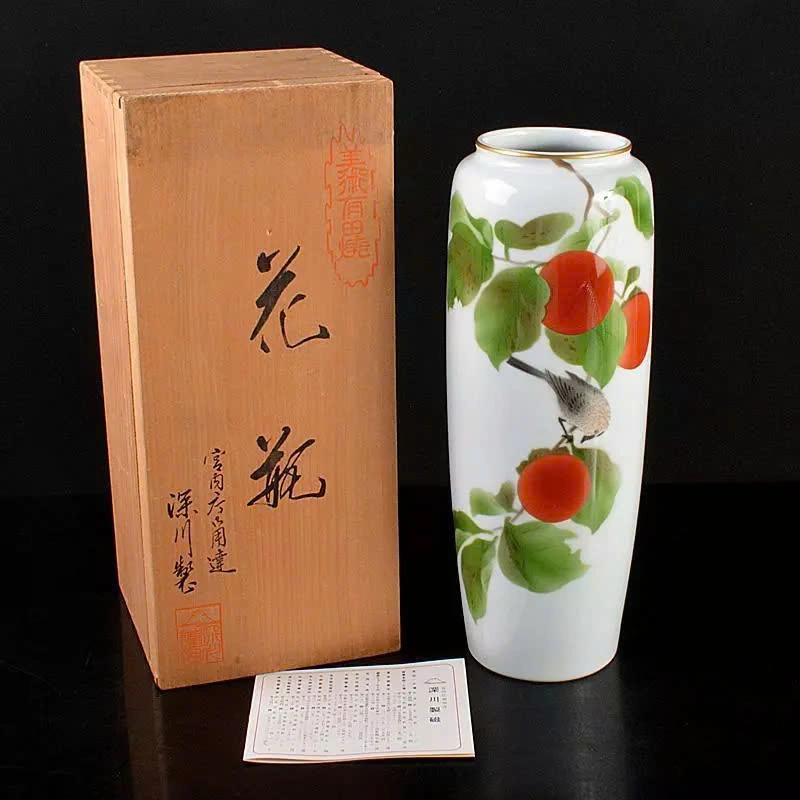 Bình hoa Fukagawa Nhật bản vẽ chim muông, hoa lá