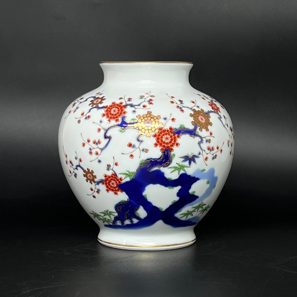 Bình hoa Fukagawa hoạ tiết hoa anh đào