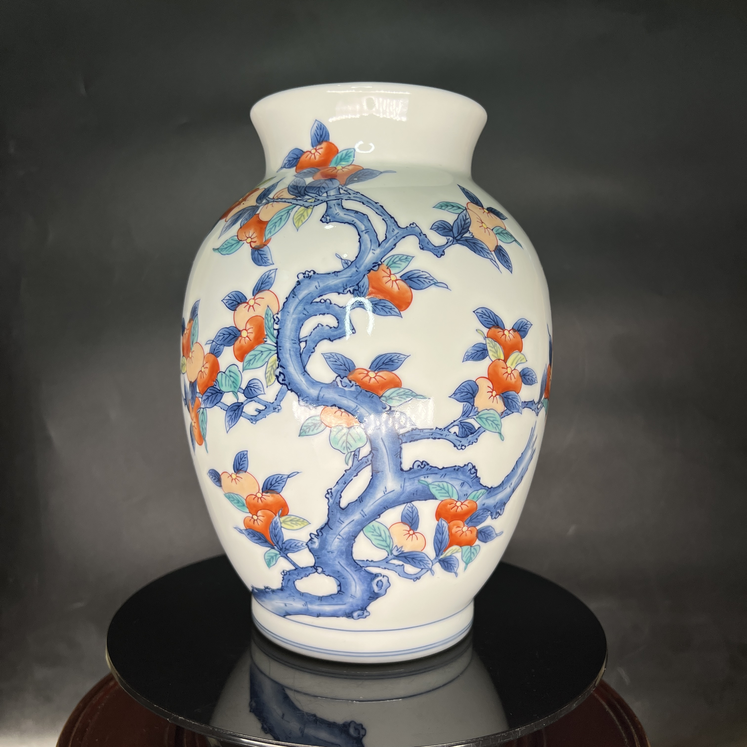 Bình hoa Imari Nhật Bản vẽ hoa trà