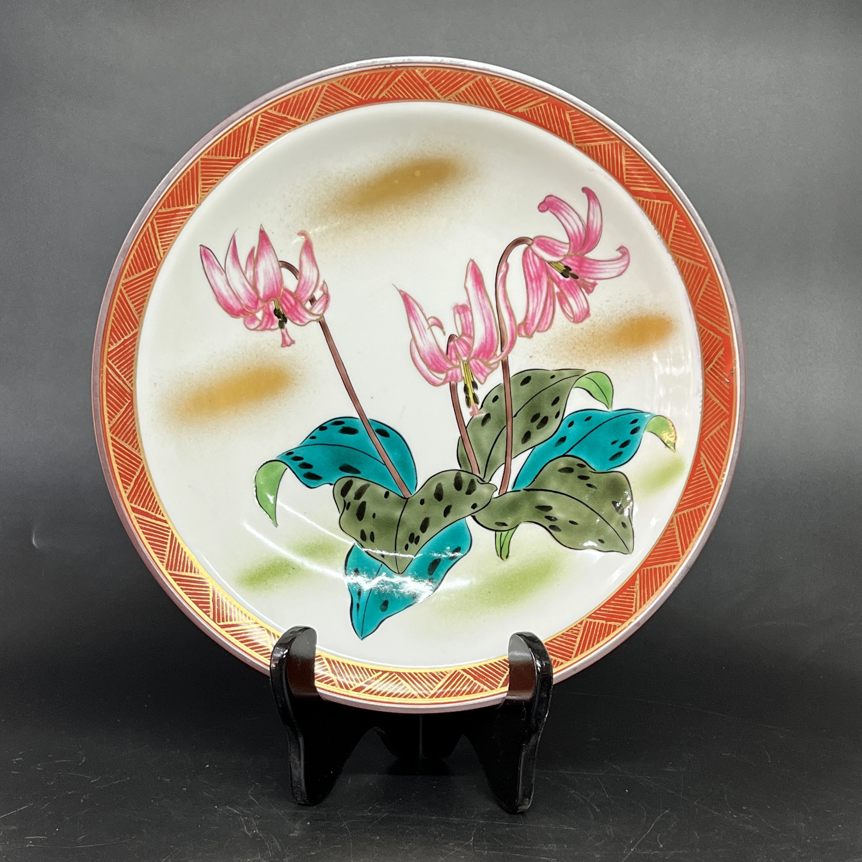 Đĩa trang trí gốm Nhật đĩa ngũ sắc bát giác