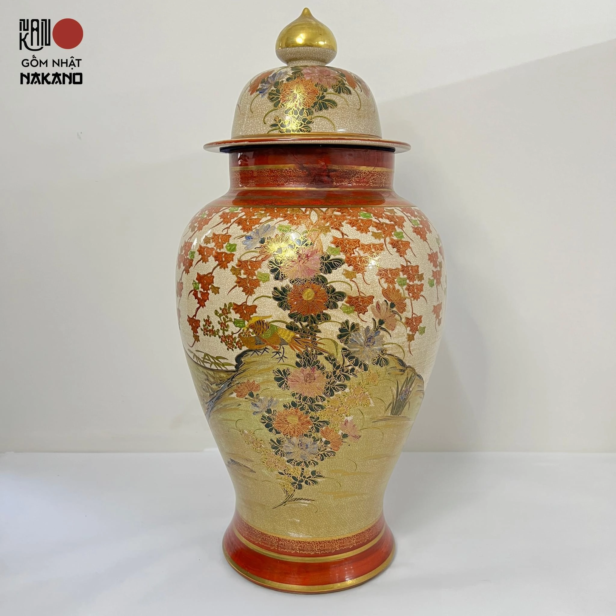 Bình hoa Satsuma Nhật Bản vẽ hoạ tiết hoa lá